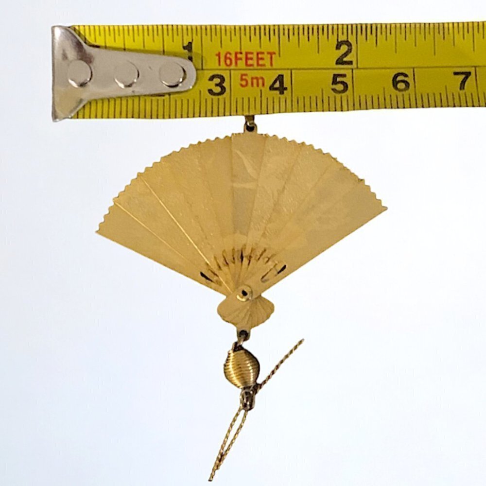 Vintage Adjustable Asian Fan Gold Tone Charm Pendant - Picture 5 of 6